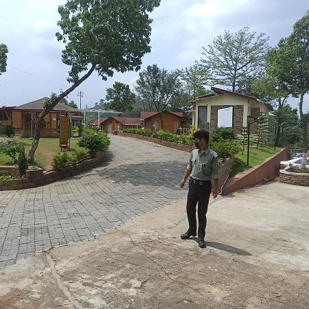 Ri Shat Sngi Orchid Resort By World Choice Shillong Kültér fotó